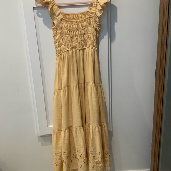 Yellow summer dress with ruffled straps from Nordstrom - Picture 4 of 7